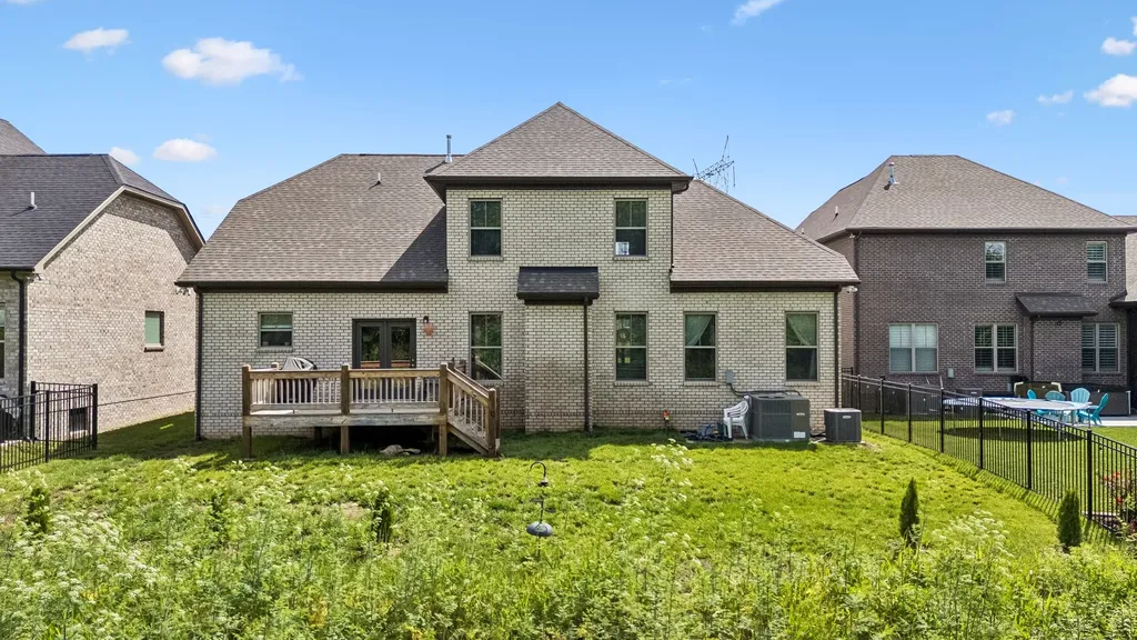 105 Hayden Lane Gallatin TN 37066