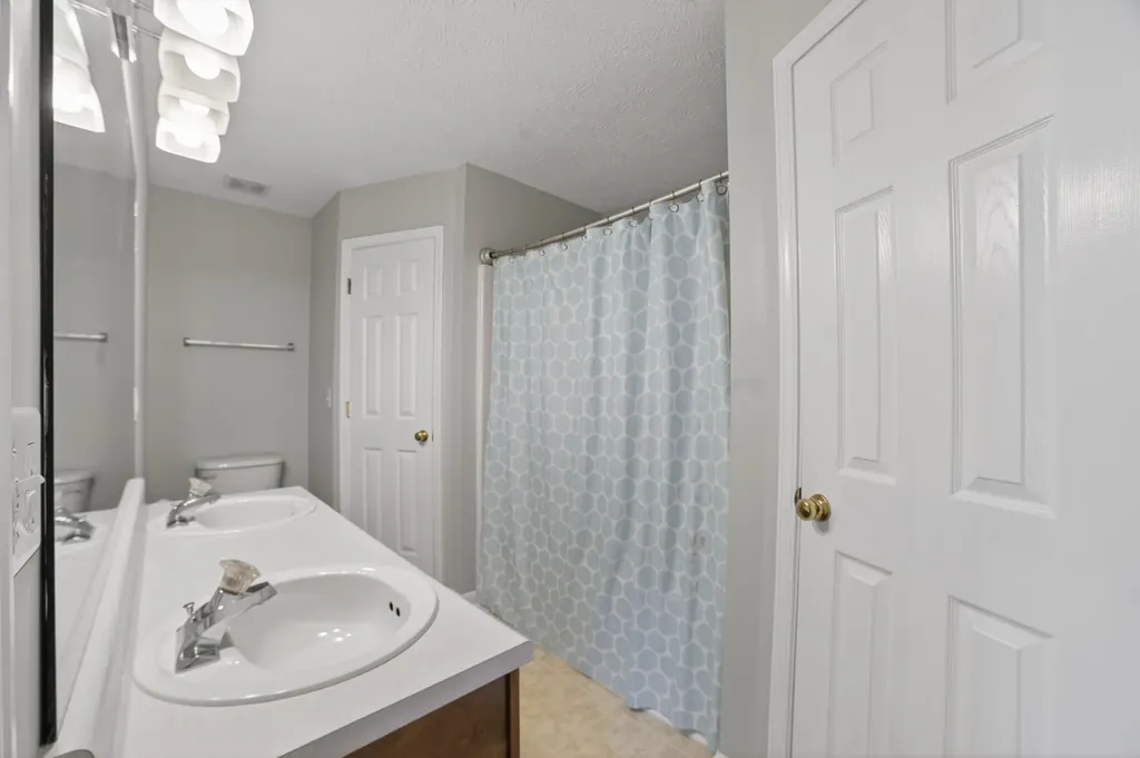 929 Pebble Beach Circle Mount Juliet TN 37122