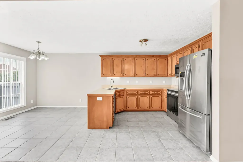 3736 Kendra Ct, N Clarksville TN 37040