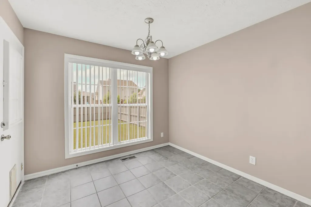 3736 Kendra Ct, N Clarksville TN 37040