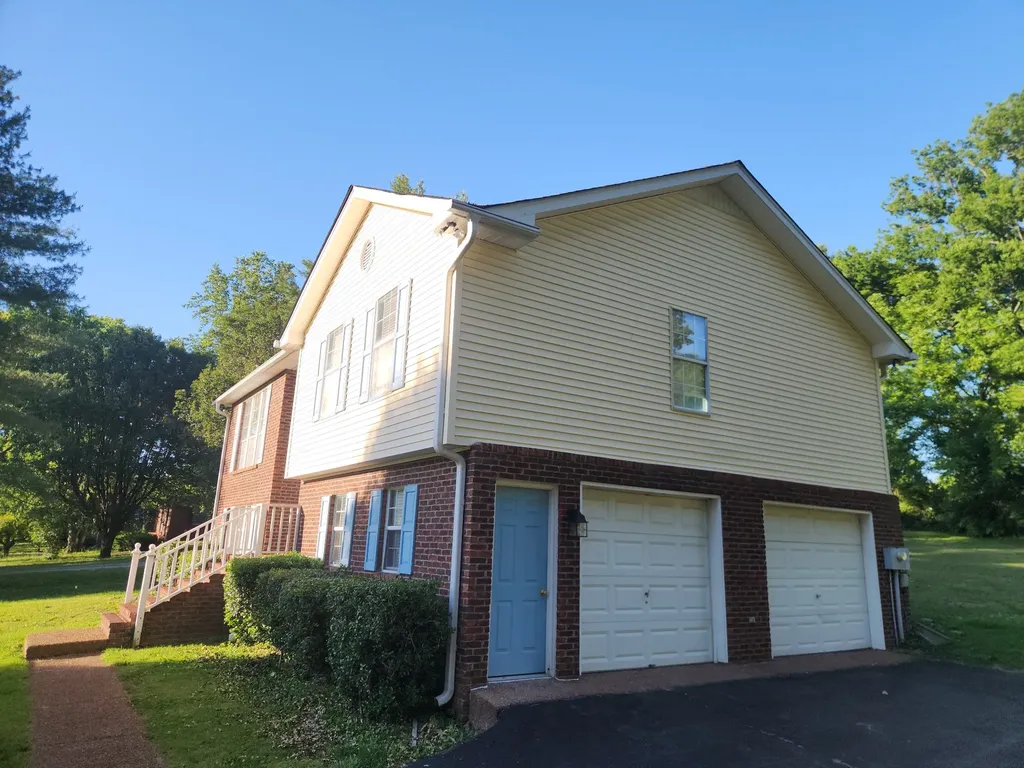 951 Belvedere Drive Gallatin TN 37066