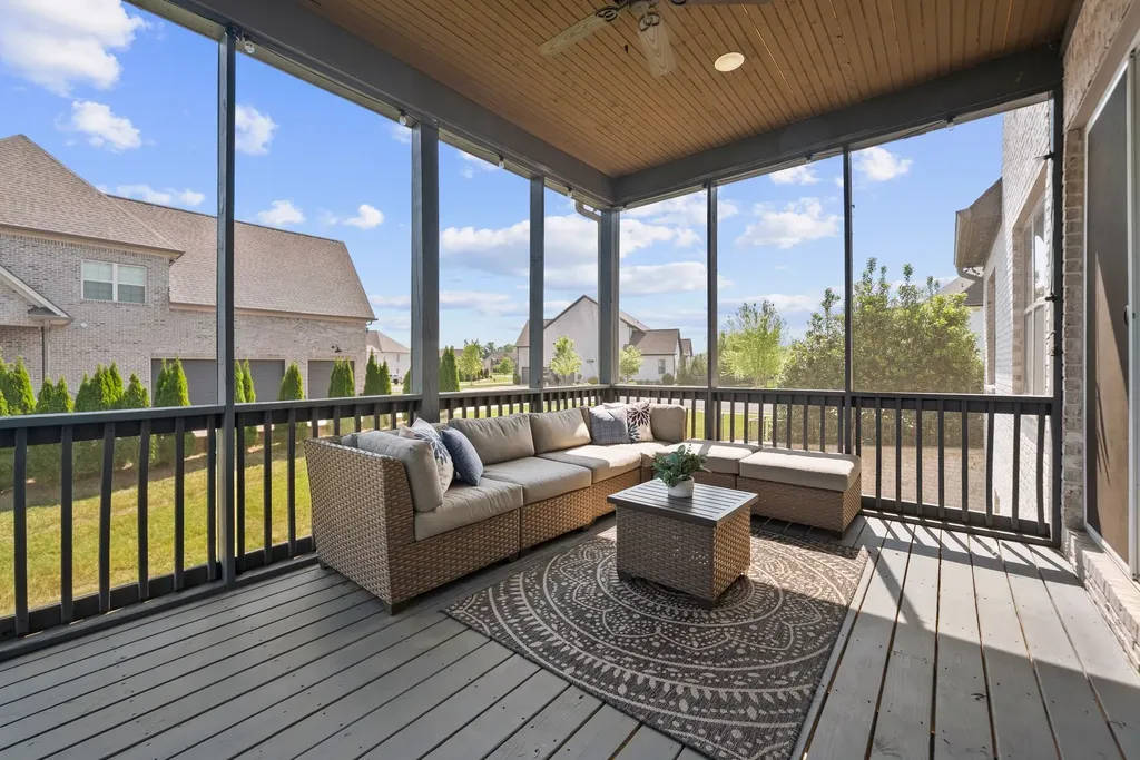2050 Autumn Ridge Way Spring Hill TN 37174