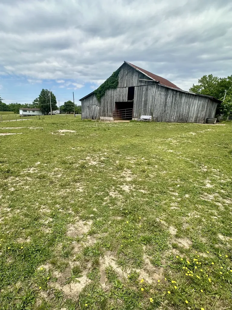 0 Hall Road Greenbrier TN 37073