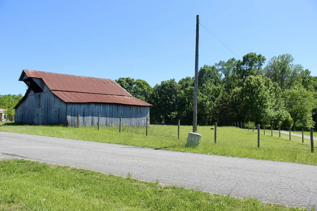 0 Hall Road Greenbrier TN 37073