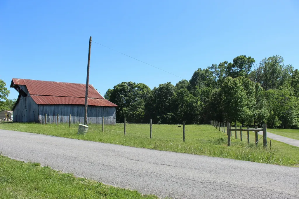 0 Hall Road Greenbrier TN 37073