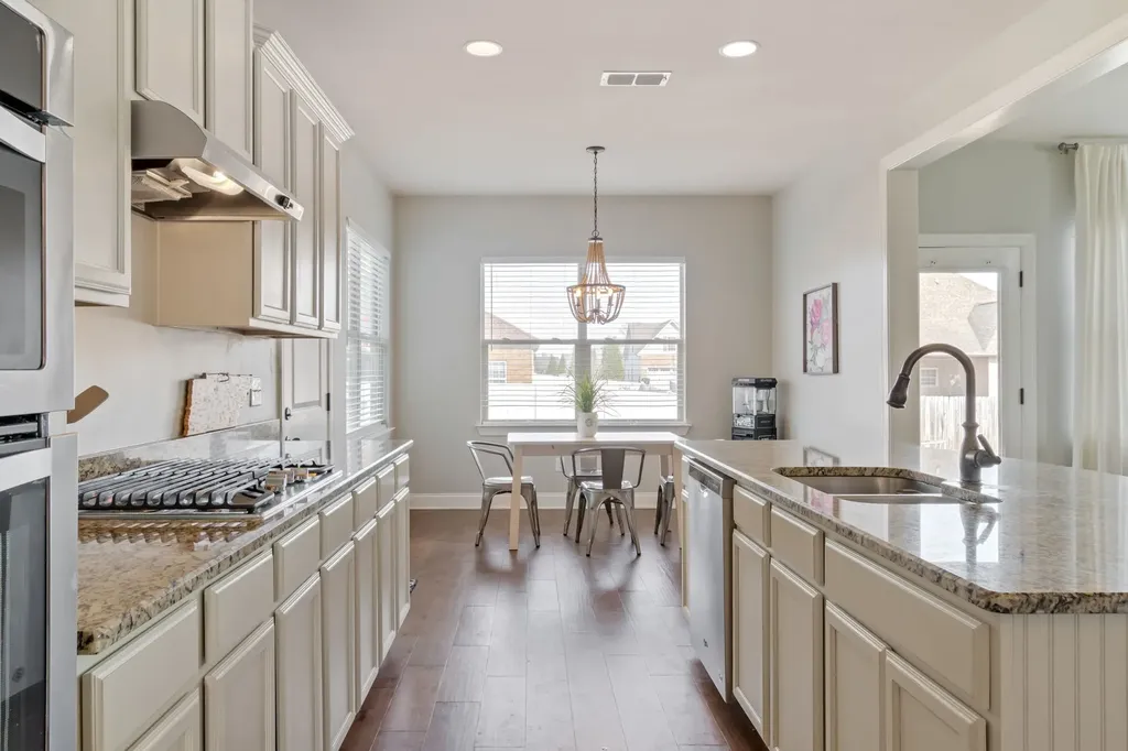 4838 Kingdom Drive Murfreesboro TN 37128