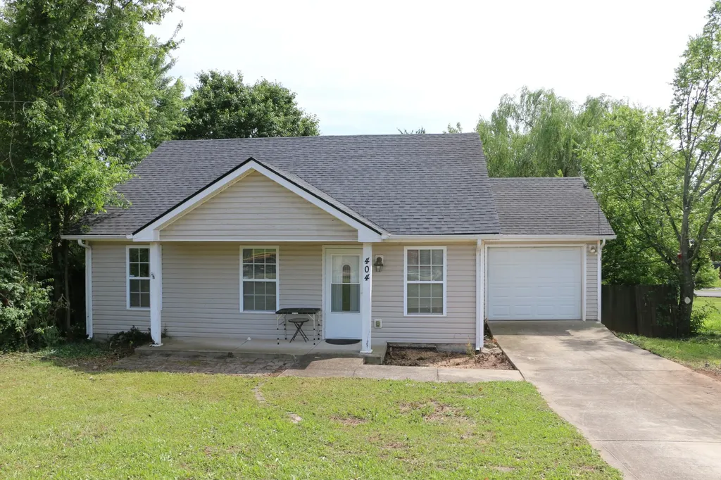 404 Faulkner Drive Clarksville TN 37042