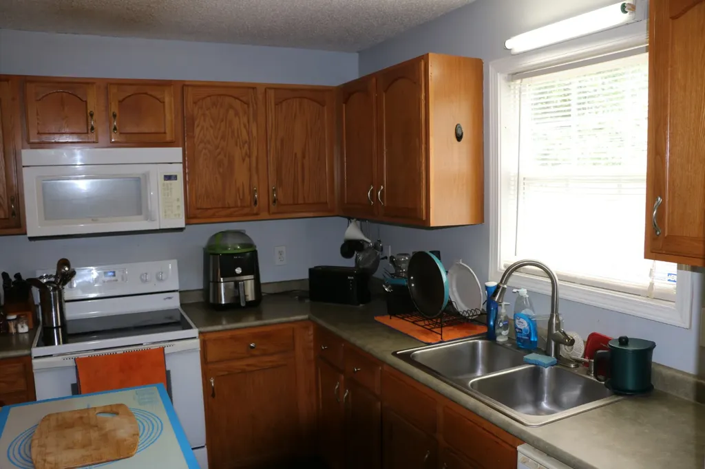 404 Faulkner Drive Clarksville TN 37042