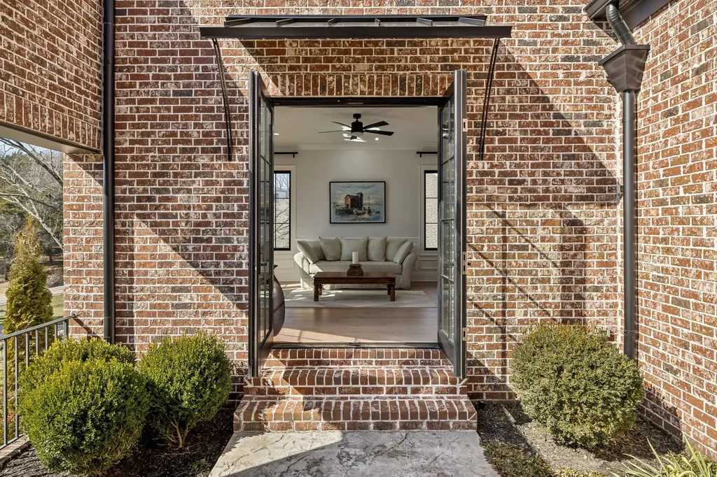 4520 Shys Hill Road Nashville TN 37215