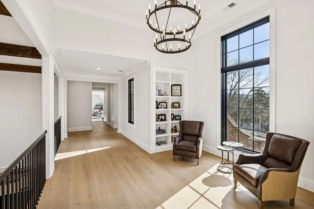 4520 Shys Hill Road Nashville TN 37215