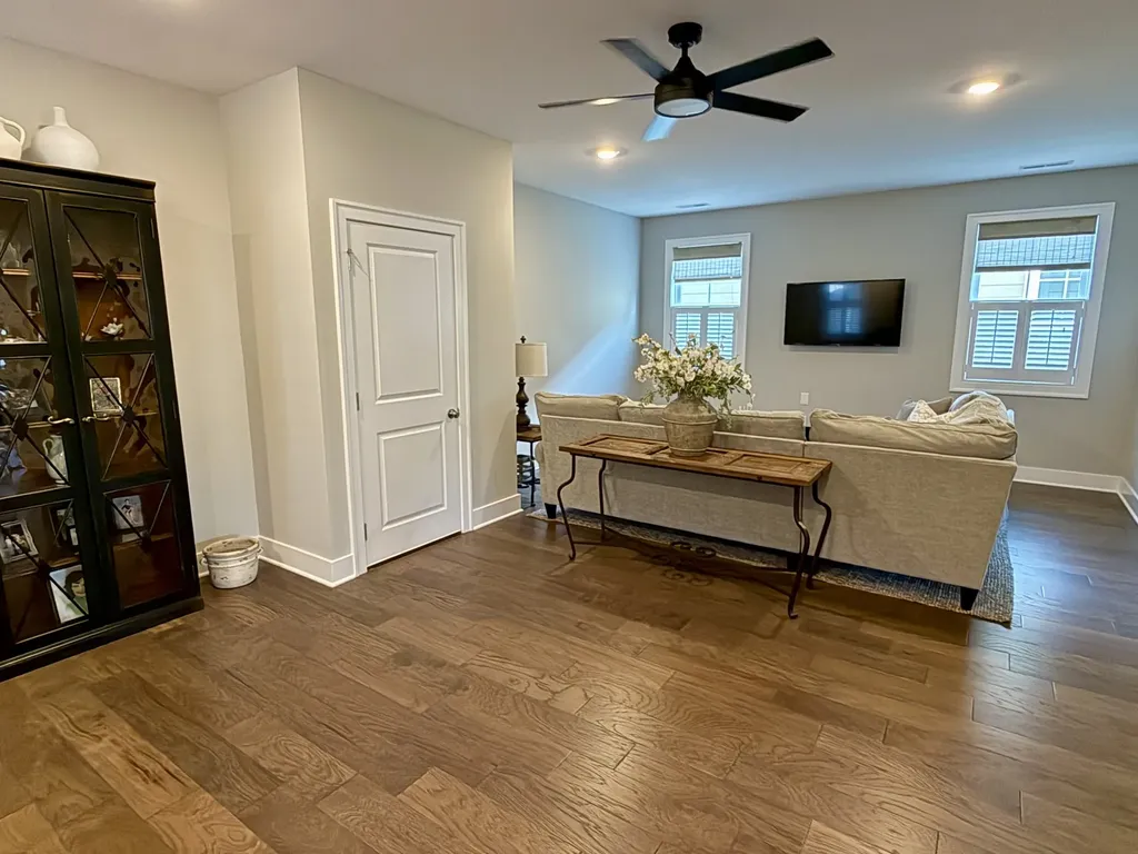 5711 Heirloom Drive Murfreesboro TN 37129