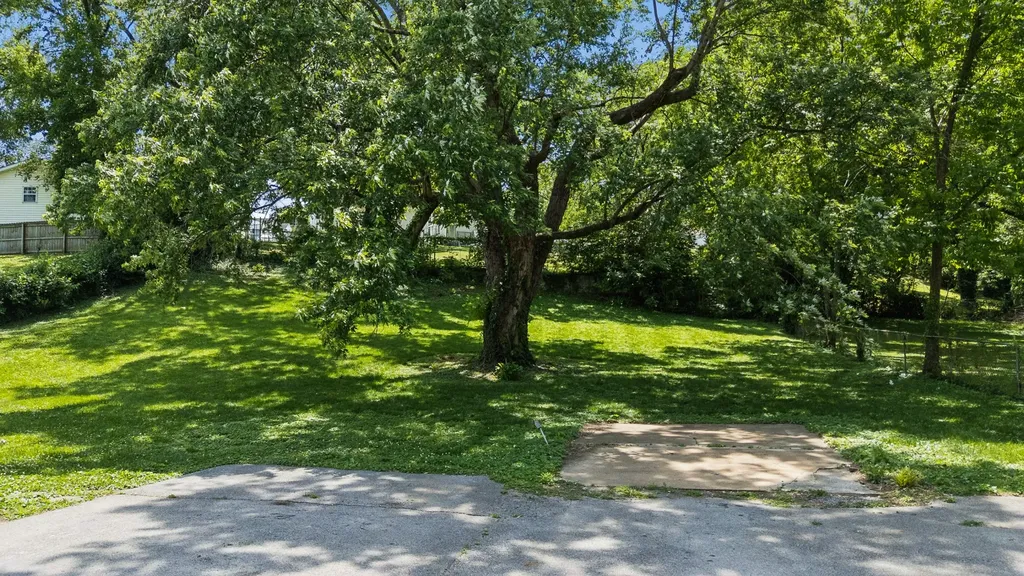 67 Glenrose Avenue Nashville TN 37210