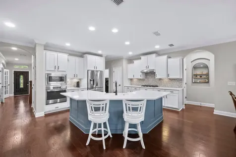 1027 Brixworth Drive Thompsons Station TN 37179