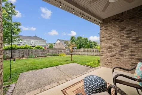 1027 Brixworth Drive Thompsons Station TN 37179