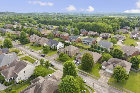 1027 Brixworth Drive Thompsons Station TN 37179