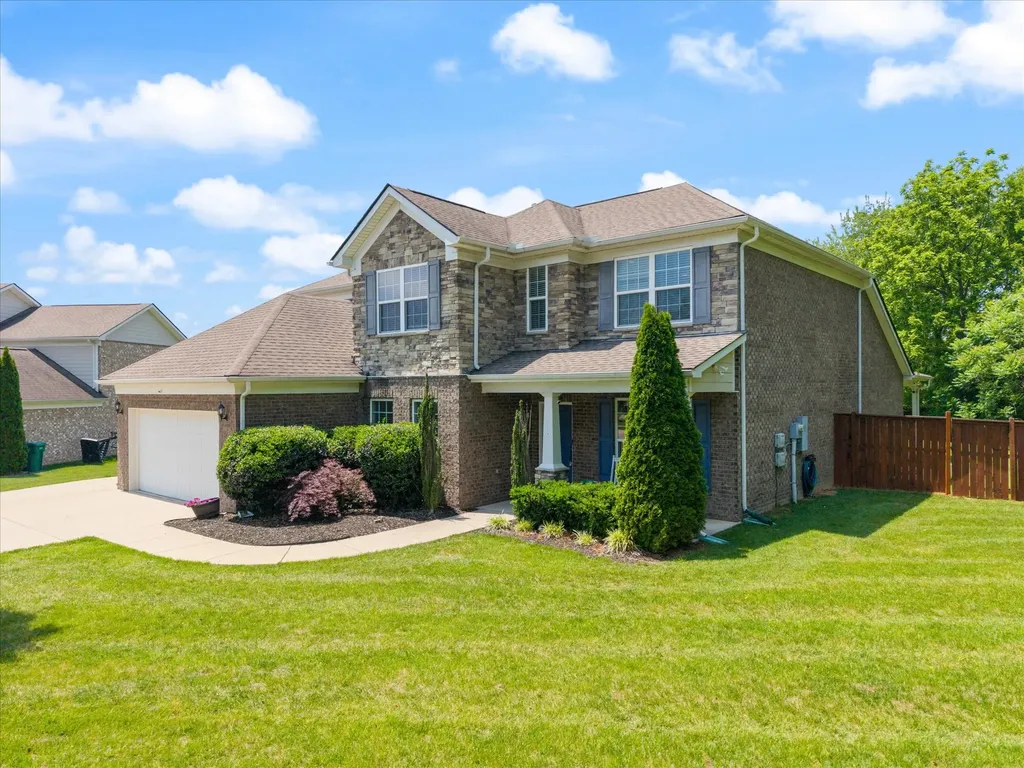3011 Davinci Court Thompsons Station TN 37179