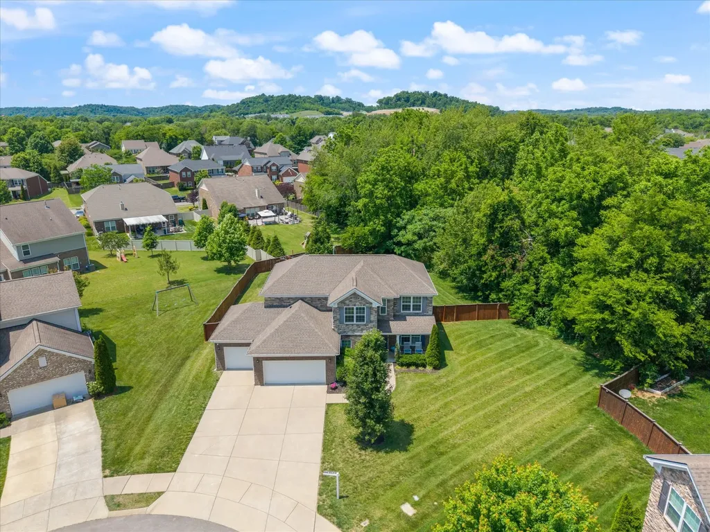 3011 Davinci Court Thompsons Station TN 37179