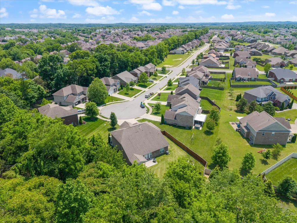3011 Davinci Court Thompsons Station TN 37179