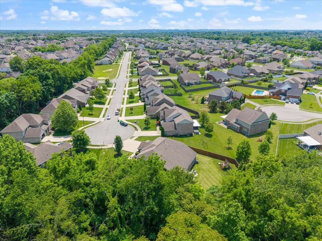 3011 Davinci Court Thompsons Station TN 37179