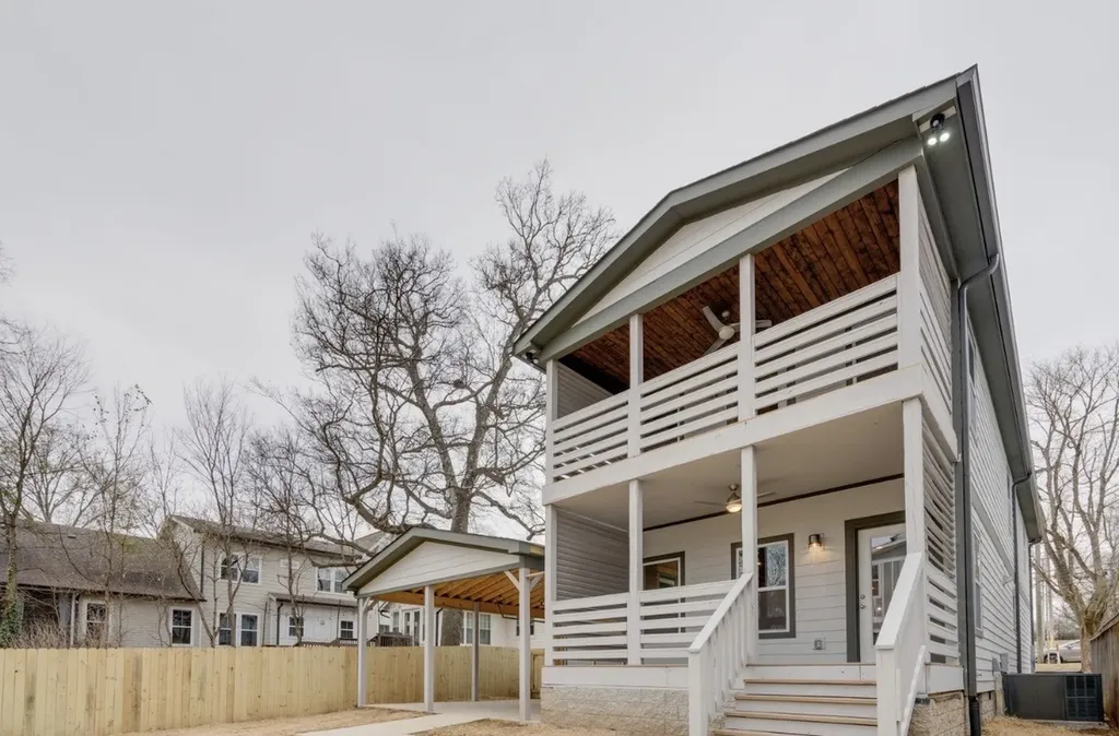 1146C Cahal Avenue Nashville TN 37206