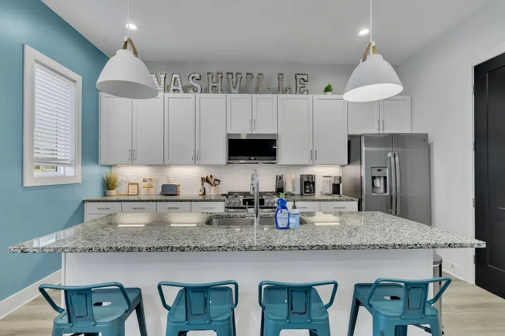 1124 Harmony Way Nashville TN 37207