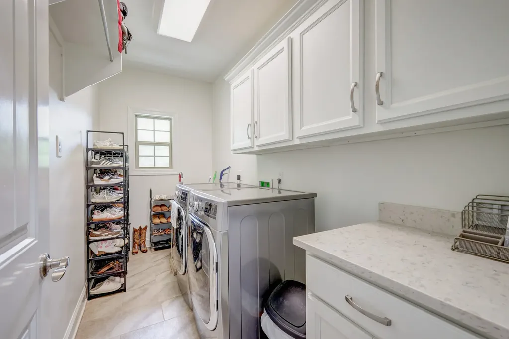 7045 Salmon Run Spring Hill TN 37174