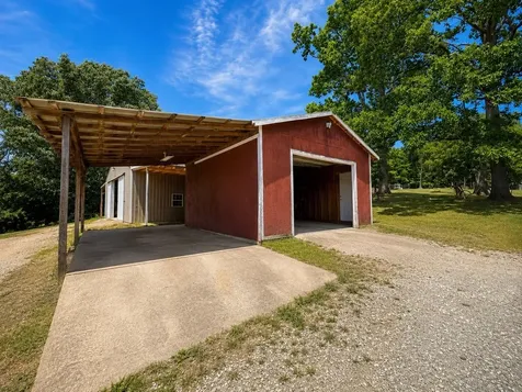 1126 Cedar Creek Road Vanleer TN 37181