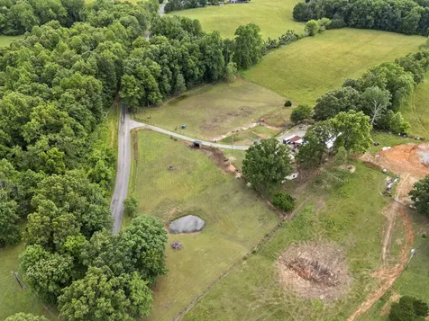 1126 Cedar Creek Road Vanleer TN 37181