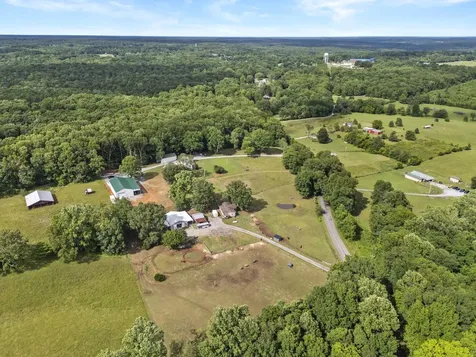 1126 Cedar Creek Road Vanleer TN 37181