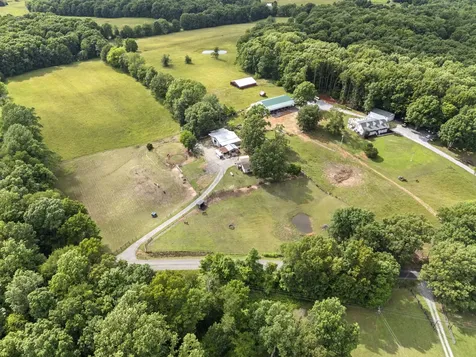 1126 Cedar Creek Road Vanleer TN 37181