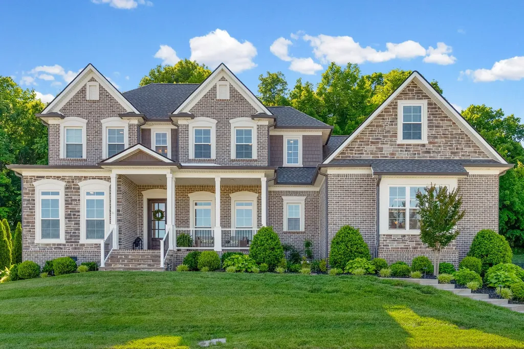 1432 Collins View Way Clarksville TN 37043