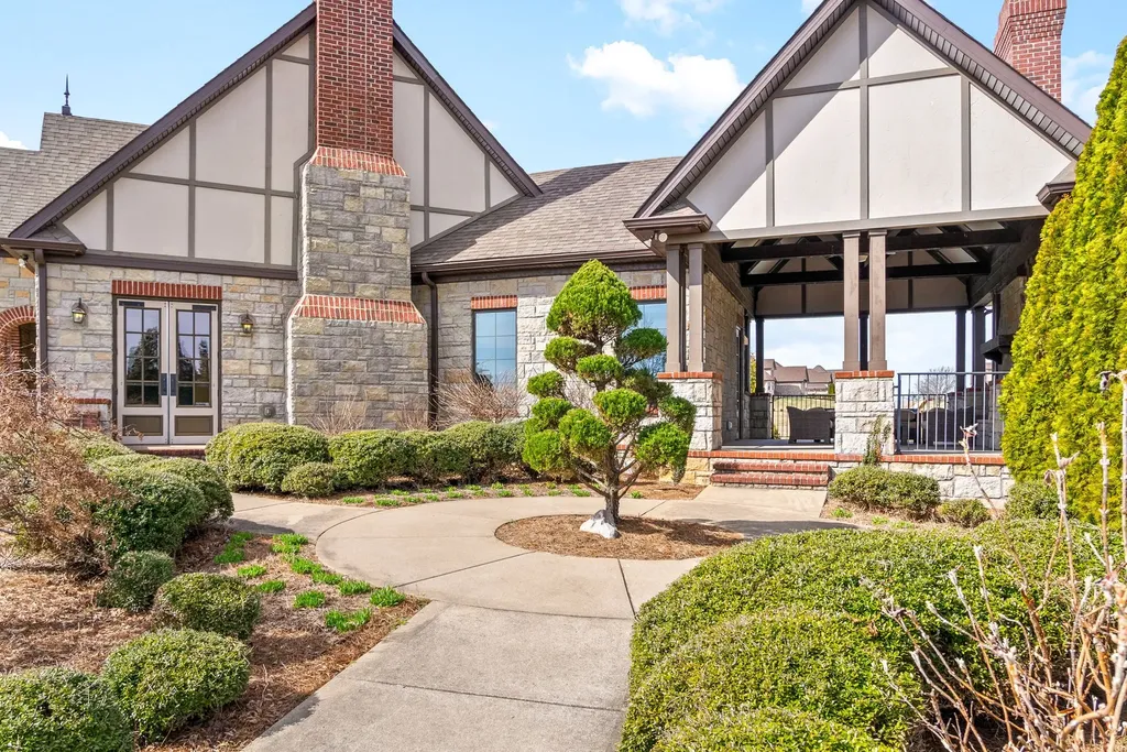 1432 Collins View Way Clarksville TN 37043