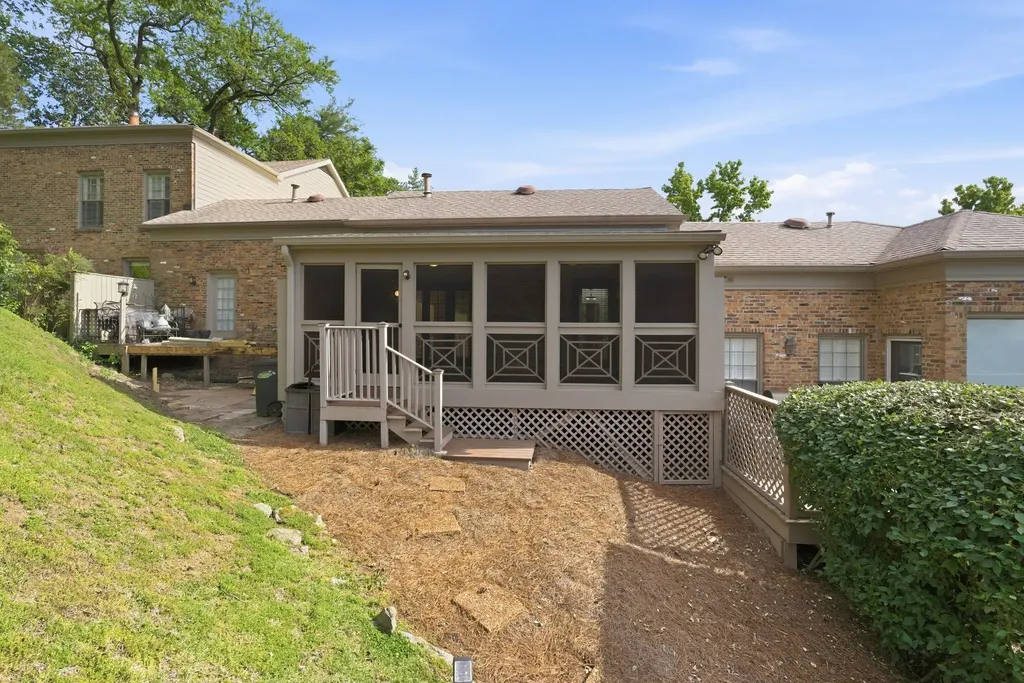 534 Armistead Place Nashville TN 37215