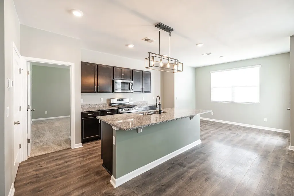 1168 Barry Baker Lane White House TN 37188