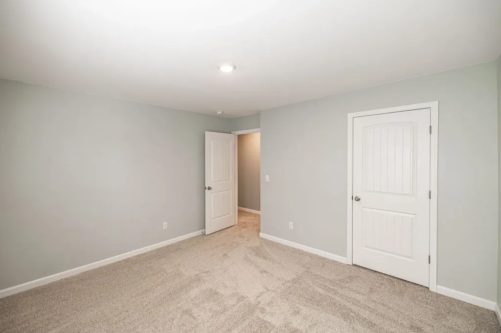 1168 Barry Baker Lane White House TN 37188