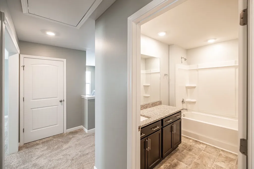 1168 Barry Baker Lane White House TN 37188