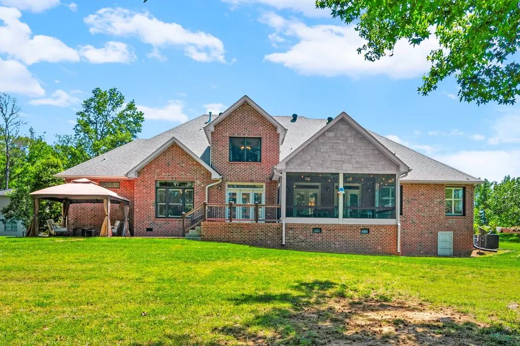 140 Danford Drive Clarksville TN 37043