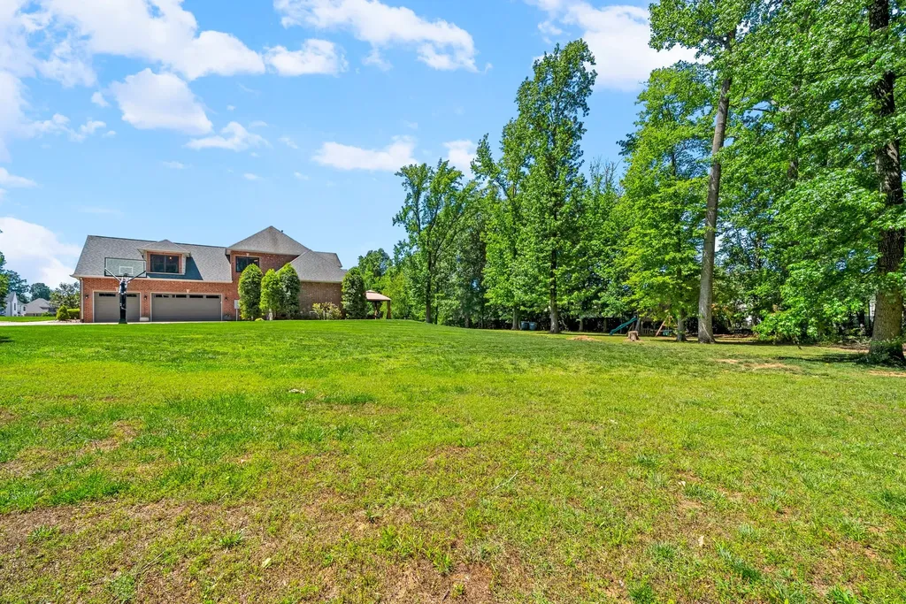 140 Danford Drive Clarksville TN 37043