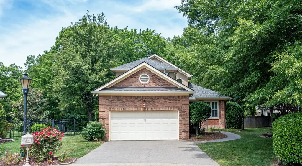 94 Trotwood Mews Brentwood TN 37027