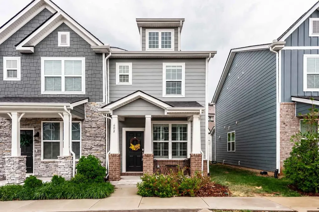 615 Old Hickory Boulevard Nashville TN 37209