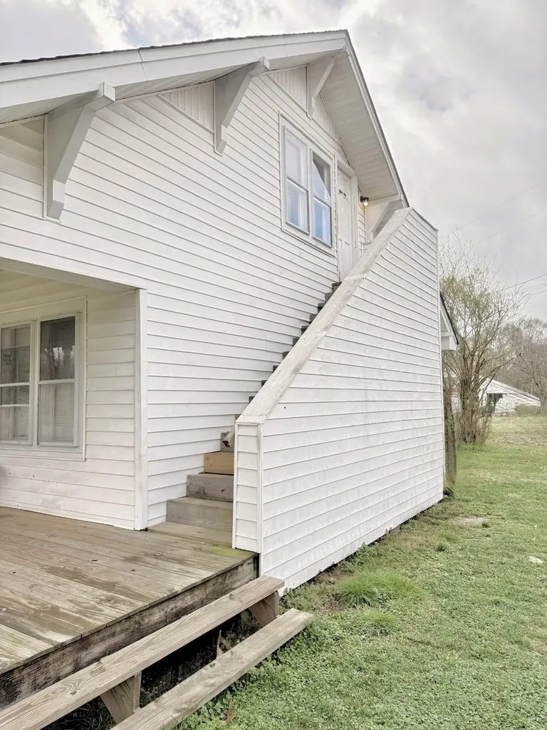 502 Oak Drive Manchester TN 37355