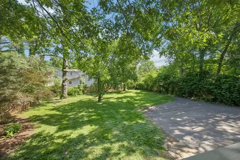 4026 Aberdeen Road Nashville TN 37205