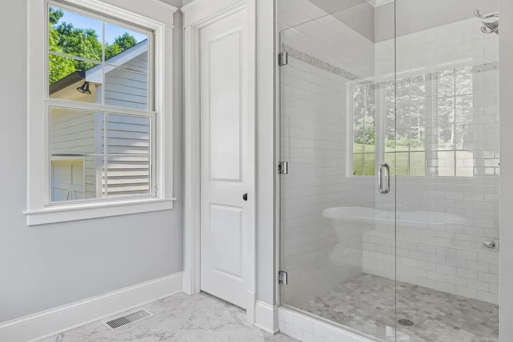 8706 Poplar Creek Road Nashville TN 37221