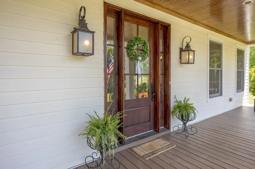 8706 Poplar Creek Road Nashville TN 37221