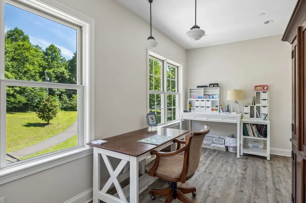 8706 Poplar Creek Road Nashville TN 37221