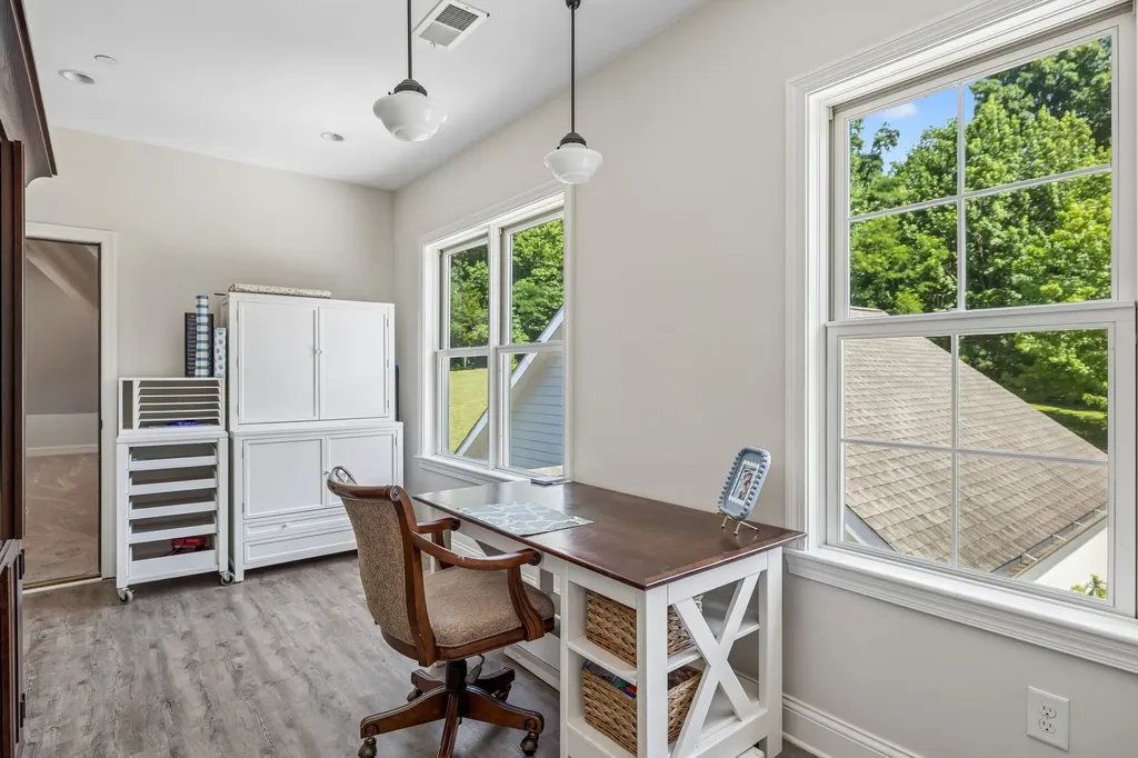 8706 Poplar Creek Road Nashville TN 37221