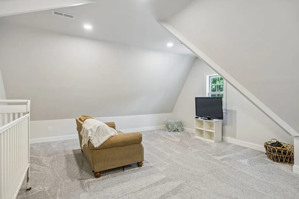 8706 Poplar Creek Road Nashville TN 37221