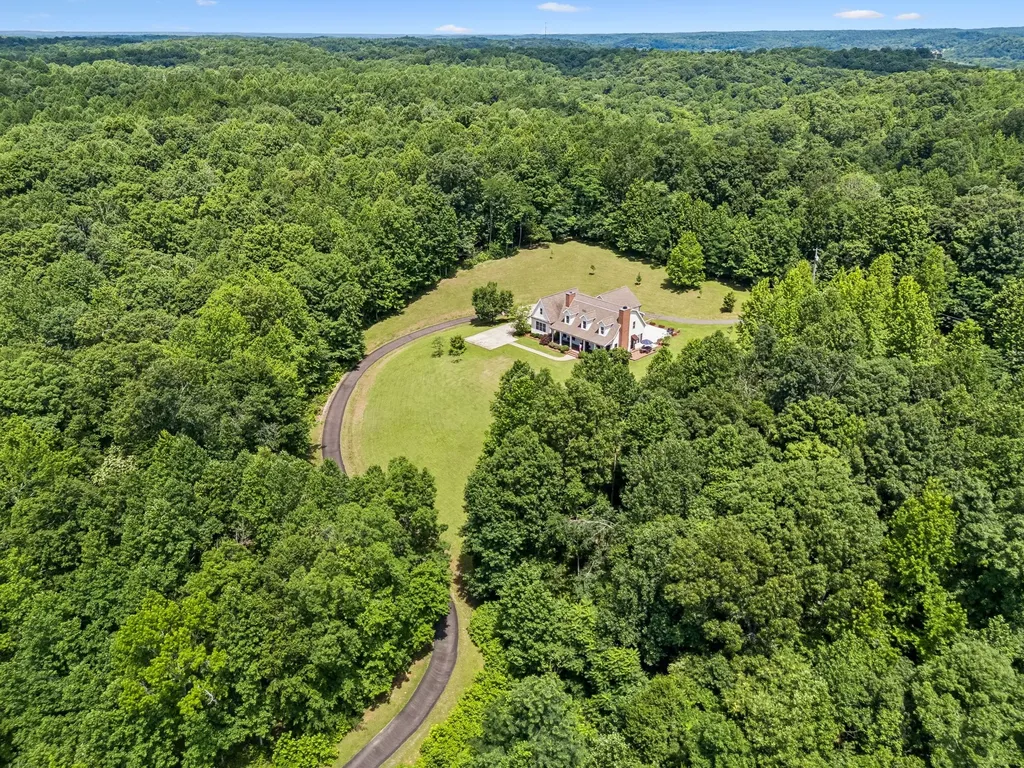 8706 Poplar Creek Road Nashville TN 37221