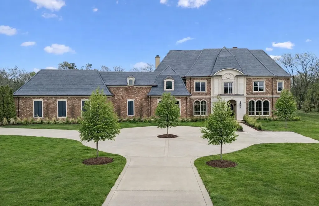 2122 Old Hickory Boulevard Nashville TN 37215