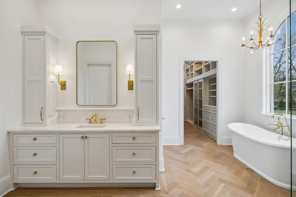 2122 Old Hickory Boulevard Nashville TN 37215
